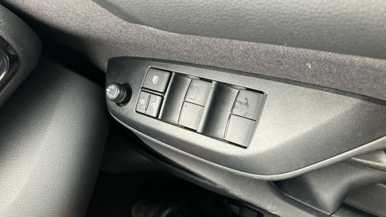 Toyota Yaris 1.5 Hybrid Icon 5dr CVT Hybrid Hatchback